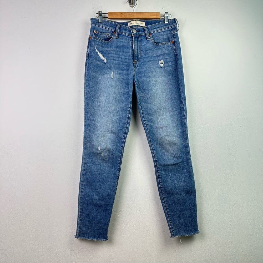 Gap True Skinny Distressed Ankle Jeans Size 28